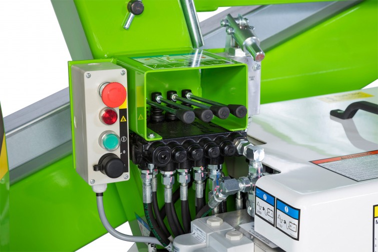 Anhänger Arbeitsbühne