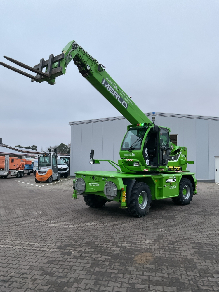 Teleskopstapler drehbar